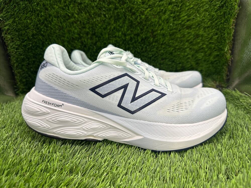 New Balance Fresh Foam X 880v15 W880411 Athletic Sneaker Unisex M7.5/W9 Blue